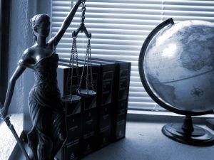 Libra, el Mercurio de estos días, relaciones internacionales y necesidad de justicia.