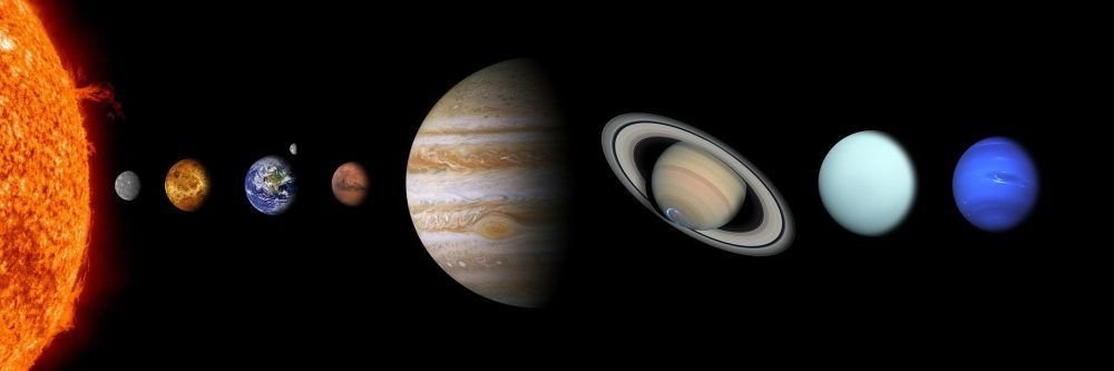 Jupiter en Acuario 2020 — 2021. Claro, Júpiter no va solito, sino que se mueve y manifiesta interactuando con el resto del cosmos. 