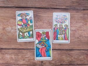 Tarot para la Luna en Géminis. Talismanes. Alquimia.