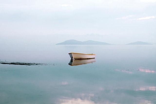 boat-6860983_640
